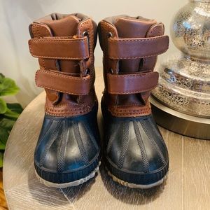 Gap Snow Boots